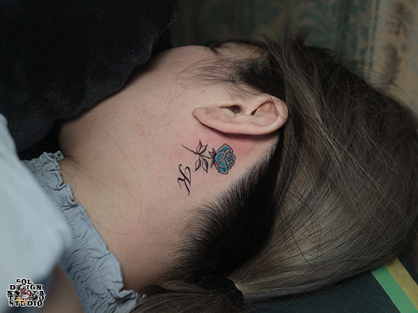 名古屋　タトゥー　女性